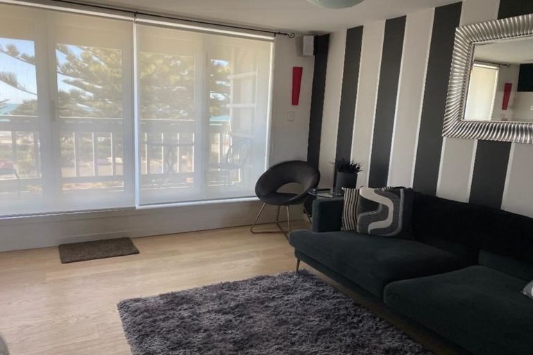 Photo of property in 249 Marine Parade, Napier South, Napier, 4110