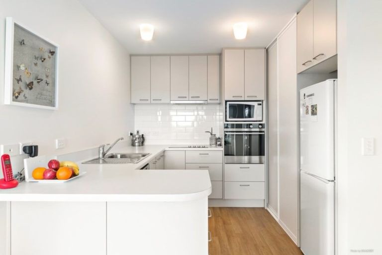 Photo of property in 103/104 Edinburgh Street, Pukekohe, 2120