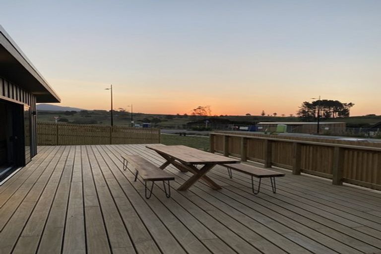 Photo of property in 33 Omahina Street, Raglan, 3225