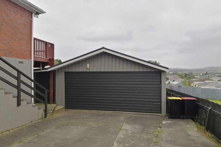 Photo of property in 81 Frank Street, Gore, 9710