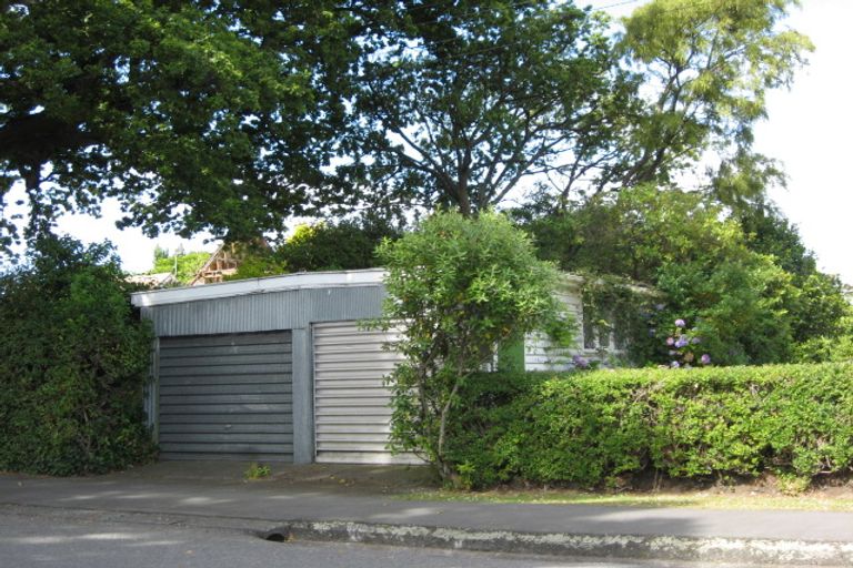 Photo of property in 28 Jacksons Road, Merivale, Christchurch, 8014