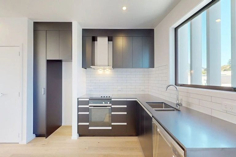 Photo of property in 25 Kamahi Place, Paraparaumu, 5032