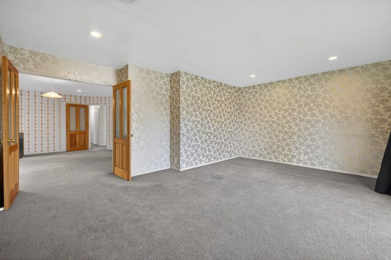 Photo of property in 300 Kensington Avenue, Rangiora, 7400