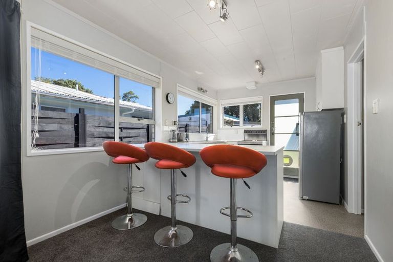 Photo of property in 16b Marere Avenue, Paraparaumu, 5032