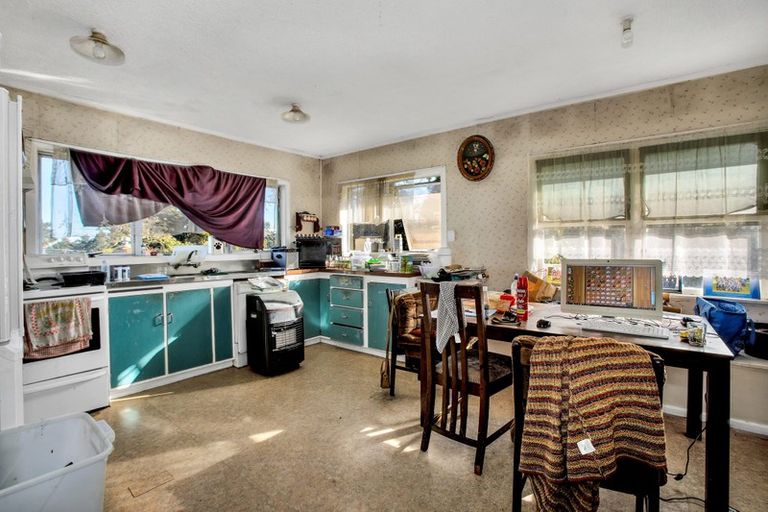 Photo of property in 27 Rosehill Drive, Rosehill, Papakura, 2113