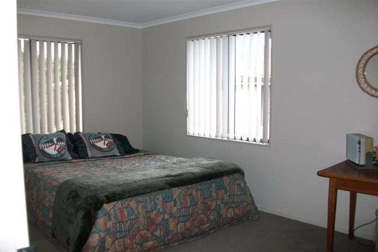 Photo of property in 8 Midshipman Court, Gulf Harbour, Whangaparaoa, 0930