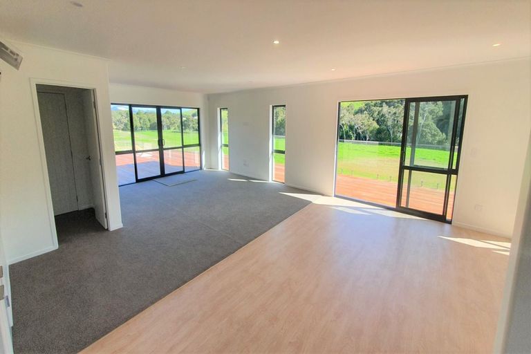 Photo of property in 3 Bosuns Way, Haruru, 0204