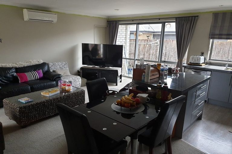 Photo of property in 54c Lorne Street, Melville, Hamilton, 3206