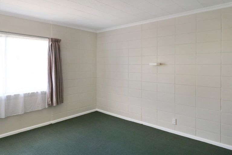 Photo of property in 102 Martin Street, Wallaceville, Upper Hutt, 5018