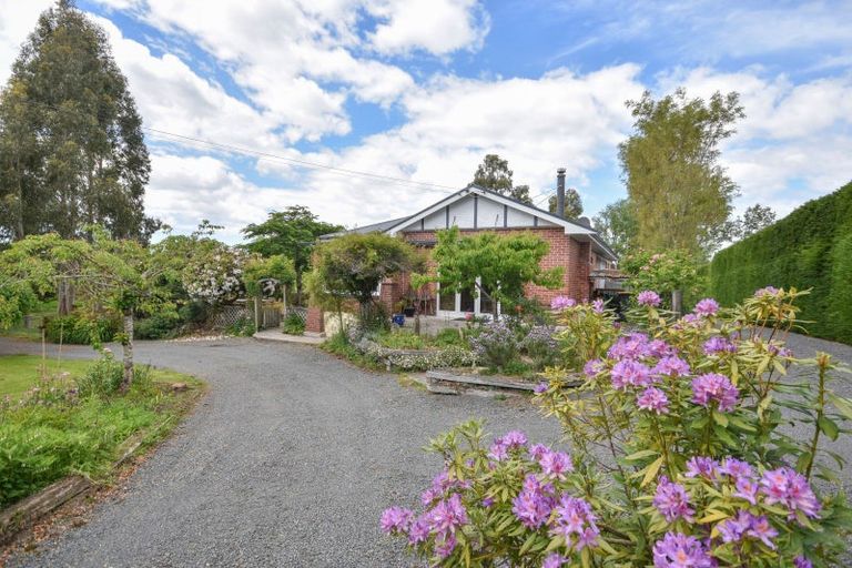 Photo of property in 407 Outram-mosgiel Road, North Taieri, Outram, 9073