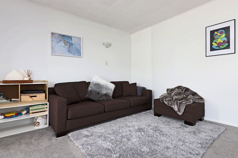 Photo of property in 220a Wolseley Street, Mayfair, Hastings, 4122