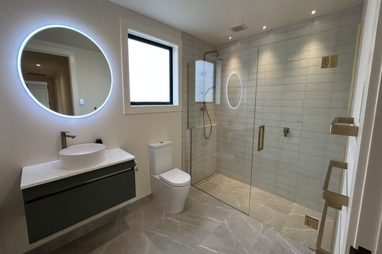 Photo of property in 107 Spur Ridge Rise, Jacks Point, 9371