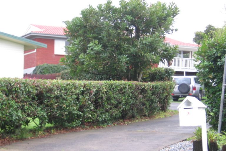 Photo of property in 3 Pennycook Place, Sunnyhills, Auckland, 2010