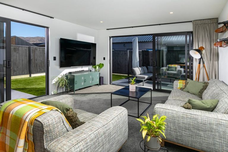 Photo of property in 11 Bragato Way, Cromwell, 9310