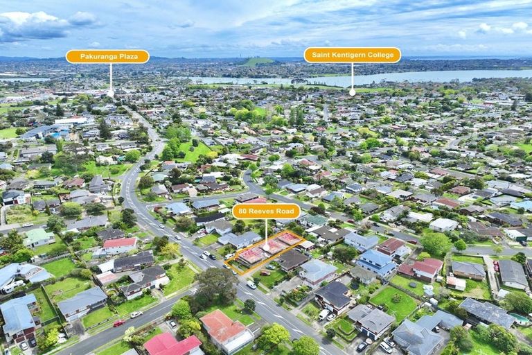 Photo of property in 80 Reeves Road, Pakuranga Heights, Auckland, 2010