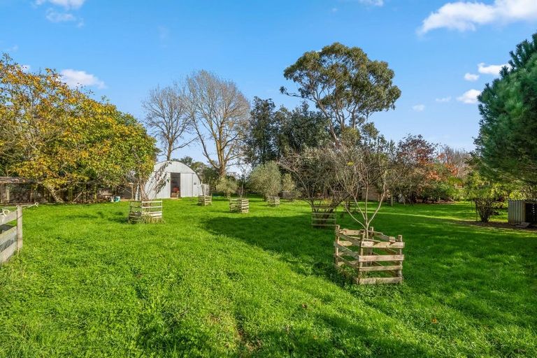 Photo of property in 53b Takapu Road, Manakau, Levin, 5573