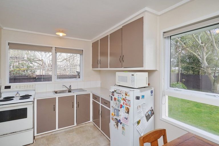 Photo of property in 2/53 Bassett Street, Burwood, Christchurch, 8083