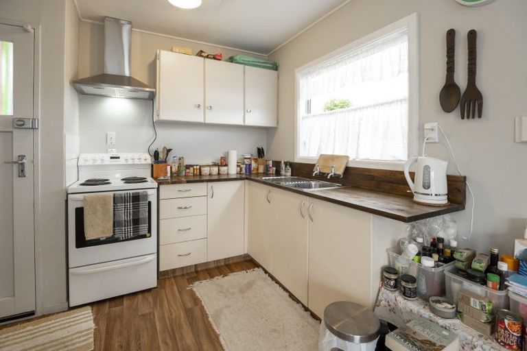 Photo of property in 320a Flaxmere Avenue, Flaxmere, Hastings, 4120