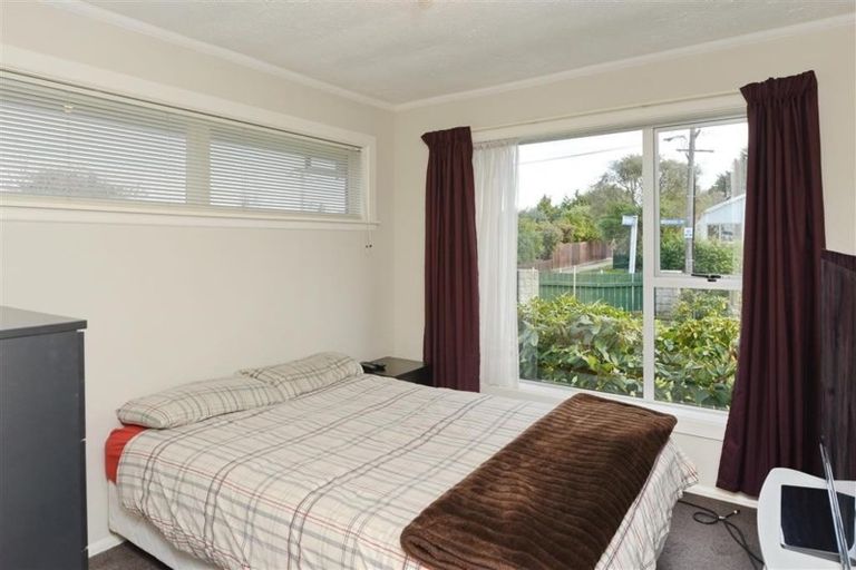 Photo of property in 14 Sevenoaks Drive, Bryndwr, Christchurch, 8053