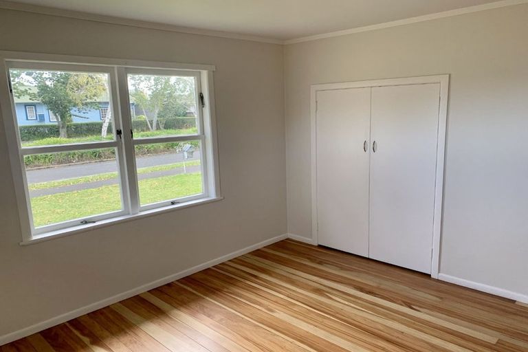 Photo of property in 1 Saint Lukes Place, Bader, Hamilton, 3206