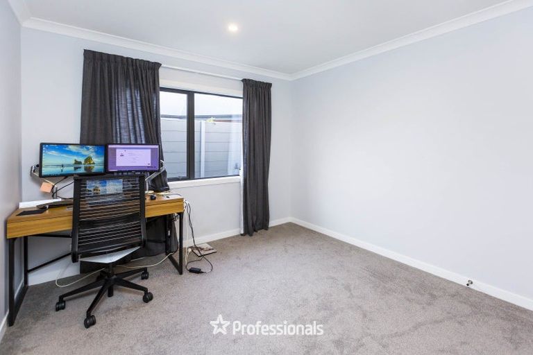 Photo of property in 10 Kerrigan Crescent, Wallaceville, Upper Hutt, 5018