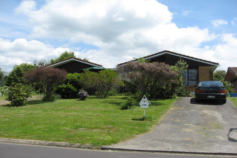 Photo of property in 3 Rheingold Place, Huapai, Kumeu, 0810