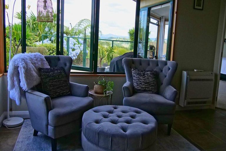 Photo of property in 23 Dawn View Place, Minden, Tauranga, 3176