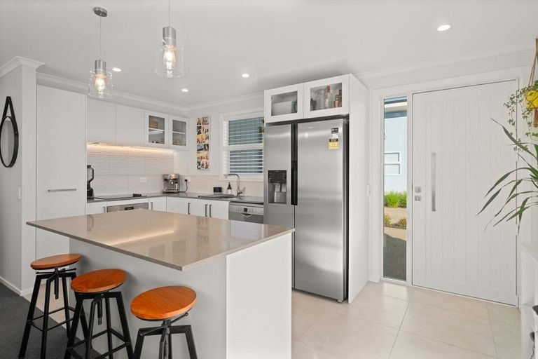 Photo of property in 20 Toi Place, Papamoa, 3118