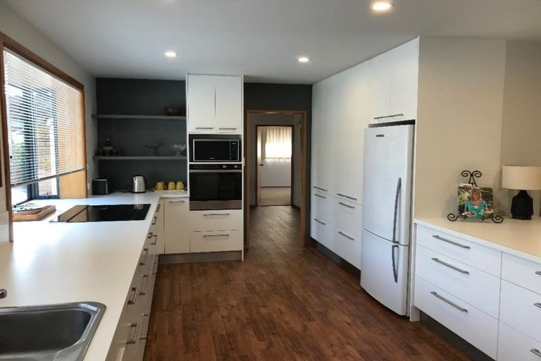 Photo of property in 4 Cedar Place, Amberley, 7410