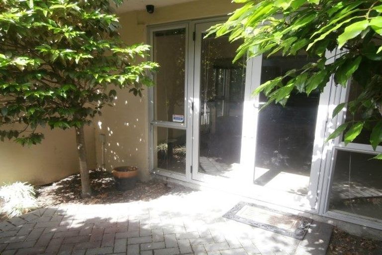Photo of property in 31 Rhodes Street, Merivale, Christchurch, 8014