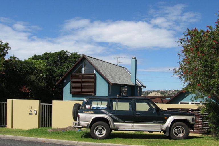 Photo of property in 11 Clifton Road, Browns Bay, Auckland, 0630