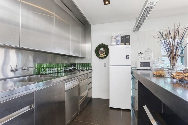 Photo of property in Shed 19 Princes Wharf Apartments, 6/137 Quay Street, Auckland Central, Auckland, 1010