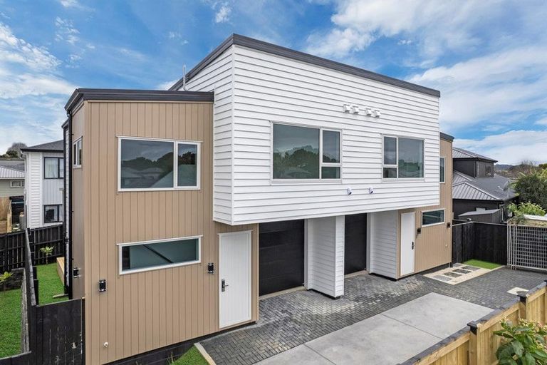 Photo of property in 16a Volante Avenue, Wattle Downs, Auckland, 2103