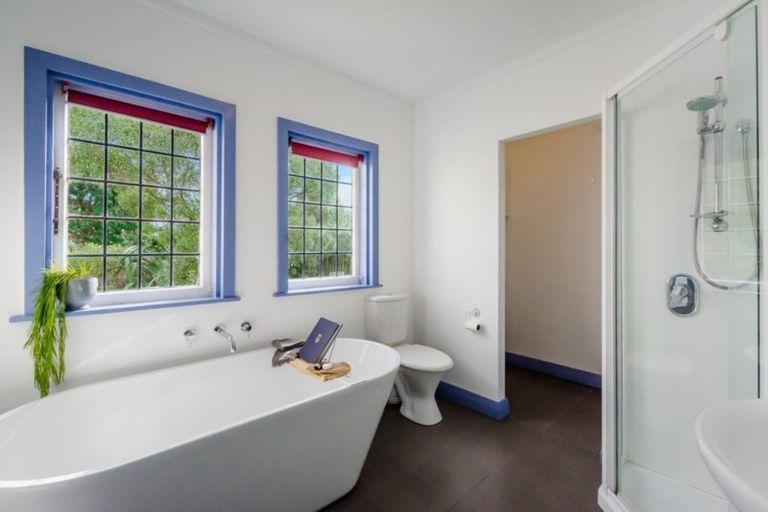 Photo of property in 6 Brendan Drive, Te Horo Beach, Otaki, 5581