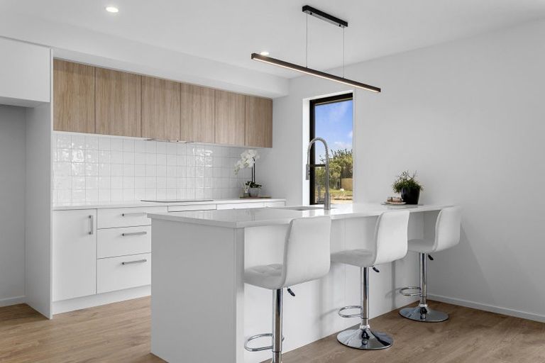 Photo of property in 7 Yates Place, Amberley, 7410