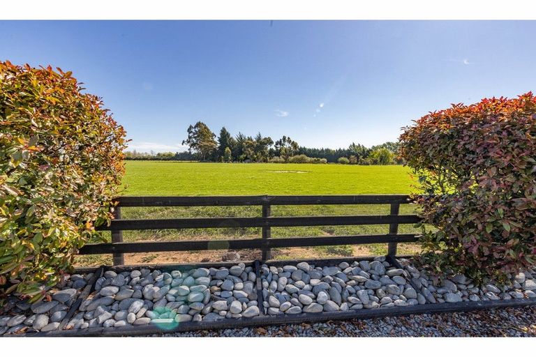 Photo of property in 25 Lancewood Way, Rangiora, 7400