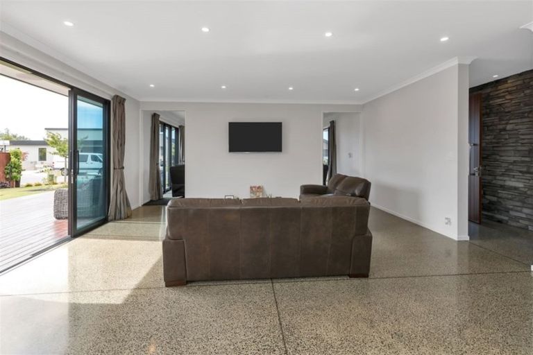 Photo of property in 4 Ballinger Place, Kaiapoi, 7630