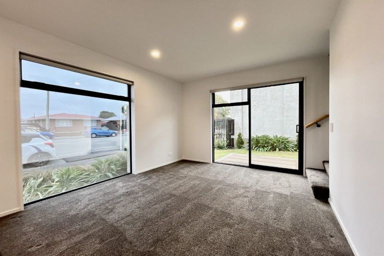 Photo of property in 1/282 Wilsons Road, Waltham, Christchurch, 8023