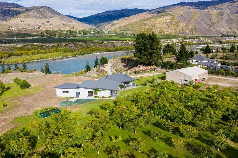 Photo of property in 124 Pearson Road, Cromwell, 9384