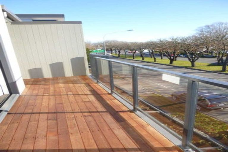 Photo of property in 104/118 Bealey Avenue, Christchurch Central, Christchurch, 8013