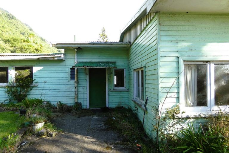 Photo of property in 8 Torea Street, Granity, 7823