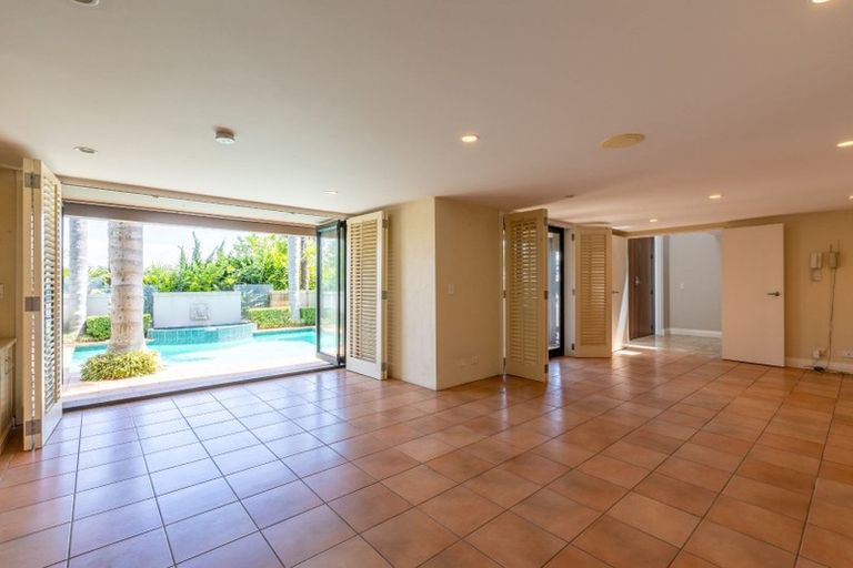 Photo of property in 34 Ngaiwi Street, Orakei, Auckland, 1071