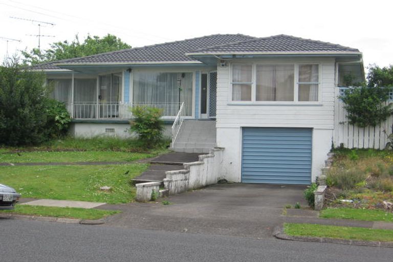 Photo of property in 20 Larne Avenue, Pakuranga Heights, Auckland, 2010