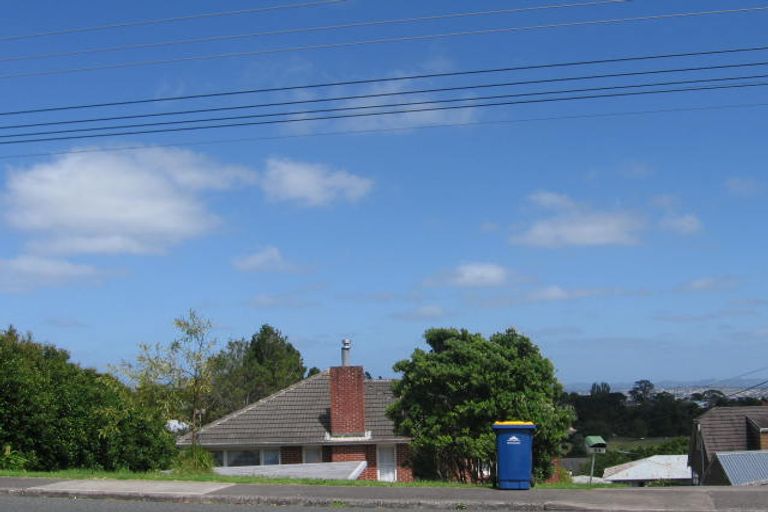 Photo of property in 64 Birkdale Road, Birkdale, Auckland, 0626