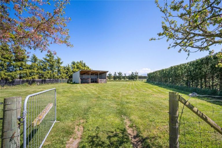 Photo of property in 964 Woodfields Road, West Eyreton, Rangiora, 7475
