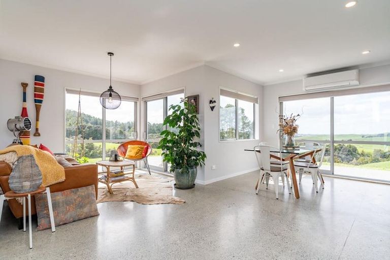 Photo of property in 917 Waipu Caves Road, Waipu, 0582