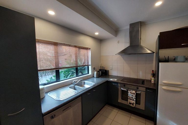 Photo of property in 23 Derg Place, East Tamaki, Auckland, 2013