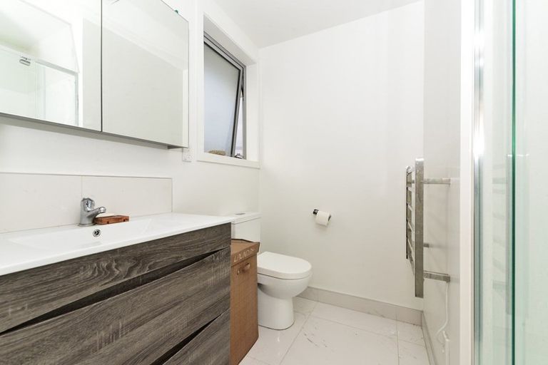 Photo of property in 2/208 Killarney Road, Frankton, Hamilton, 3204