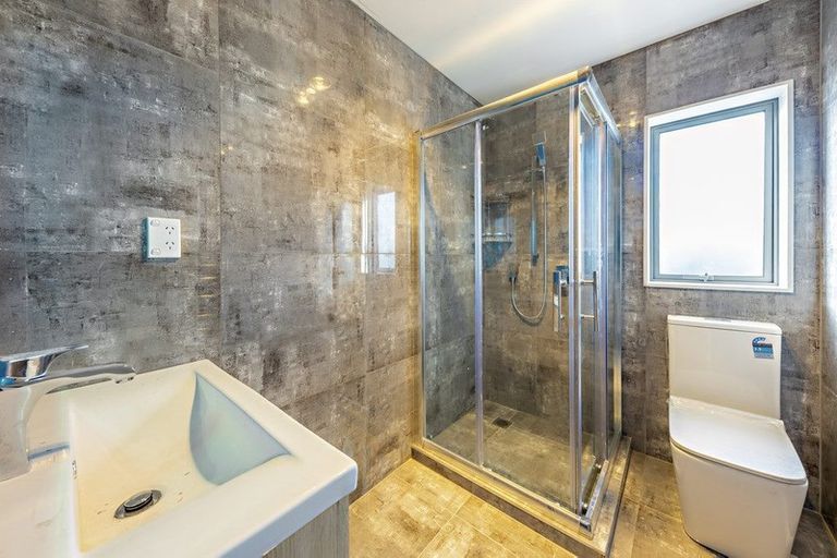 Photo of property in 28b Fernaig Street, Papakura, 2110