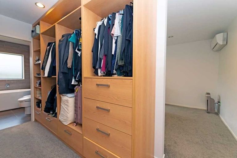 Photo of property in 8a Elcoat Avenue, Henderson, Auckland, 0612